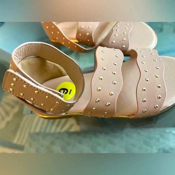 Tahari toddler sandals 9T NOWT - Picture 2 of 6